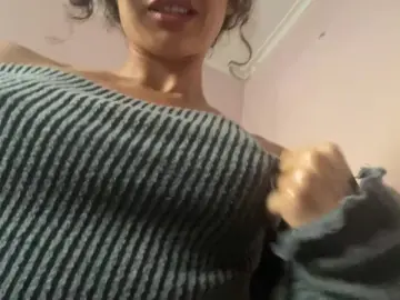 Jjjju2  live sex cam