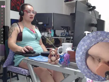 Leidydi223  live sex cam