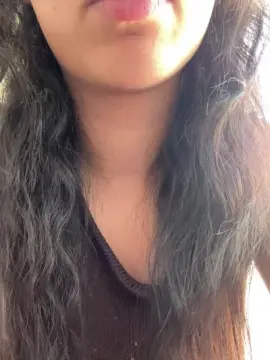 Sarablow  live sex cam