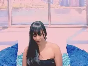ErroticStarr1zn  live sex cam
