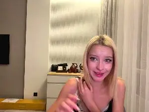 QuinnBallestas  live sex cam