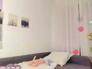Honey_star285  live sex cam