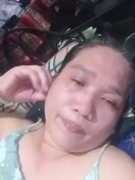 Kissandhugme09  live sex cam