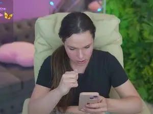 ArinaVoice  live sex cam