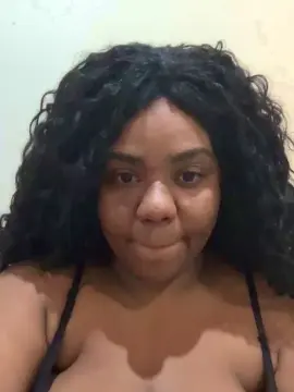 Inaines  live sex cam