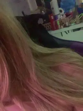 Loirinhaboafoda  live sex cam