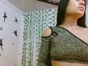 Martina301  live sex cam