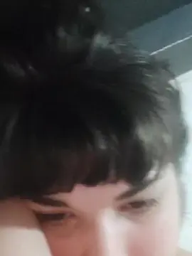 Pilihotssj  live sex cam