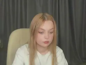 HenrietteDemeza  live sex cam