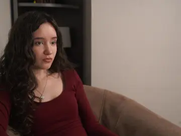 LucindaDence  live sex cam
