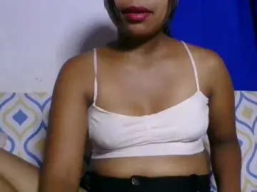 Monikan  live sex cam