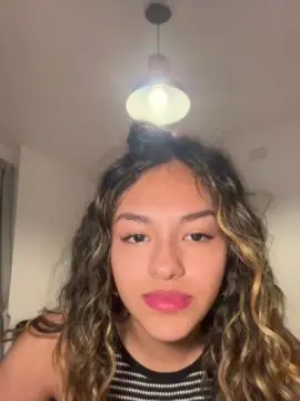 Emi444  live sex cam