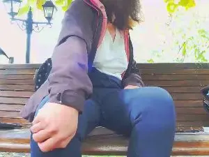 French_Claire25  live sex cam