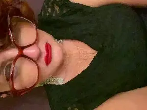 LaSignoraRossa  live sex cam
