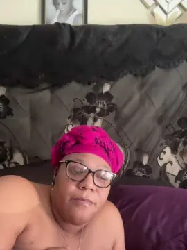 MissMadem  live sex cam