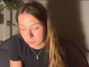 BessieGreinke  live sex cam