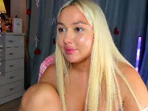 Loneve  live sex cam