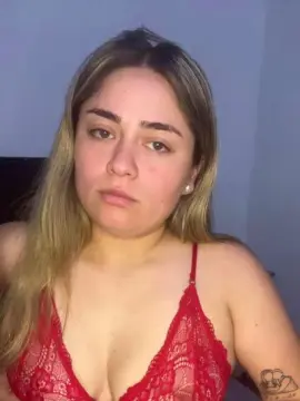 Laarubiaa4  live sex cam