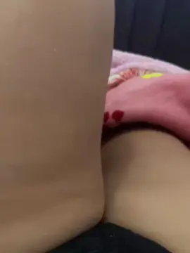 Nicol235  live sex cam