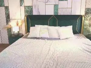 DariaCalm  live sex cam