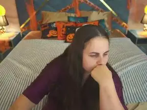 DariaCalm  live sex cam