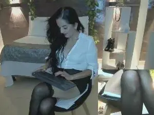Ada_walker  live sex cam