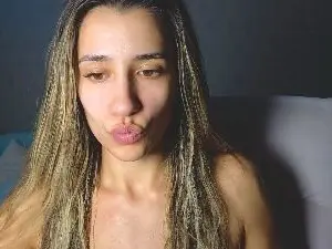 Hot_ass_18  live sex cam