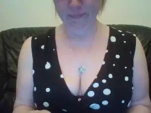 Bigboobtiffy  live sex cam