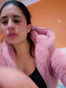 Jenner_Ken  live sex cam
