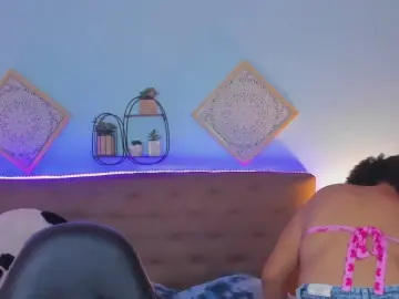 Prettyy_zoe  live sex cam