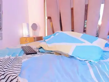 KayleMorris  live sex cam