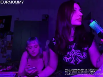 Callmeurmommy  live sex cam