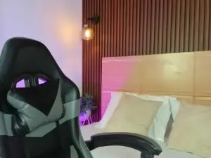 Emilly_miracle  live sex cam