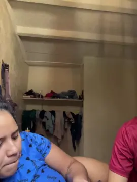MyM_  live sex cam