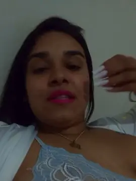 Moreninhagauch2  live sex cam