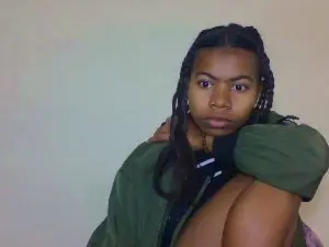 Yannick_02  live sex cam