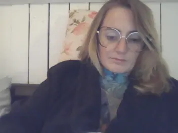 Juliatat  live sex cam