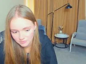 MyriamReigner  live sex cam