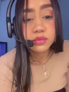Sofiasmithf  live sex cam