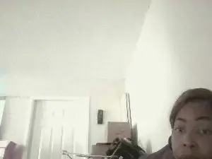 Yummysweetness  live sex cam
