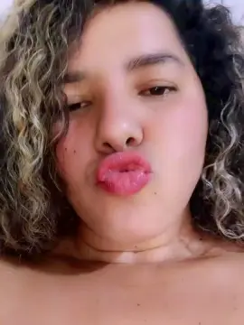 Rossita_Golden1  live sex cam