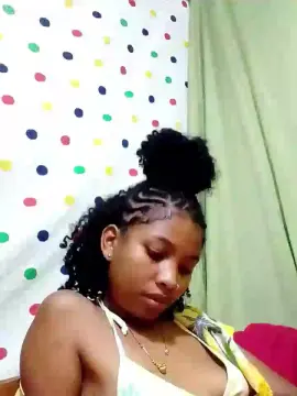 Inahsia  live sex cam