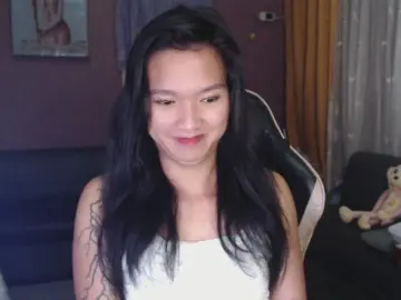 Slutty_newra  live sex cam