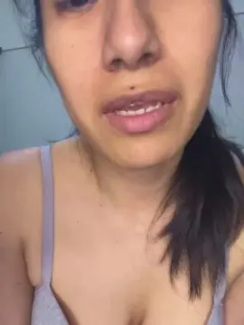 Laapequee  live sex cam