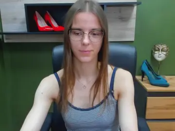 Megi_Sensual  live sex cam