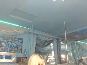 Adrianna_fox  live sex cam