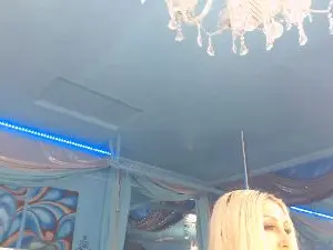 Adrianna_fox  live sex cam