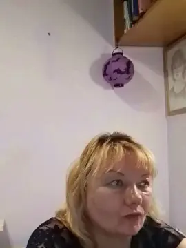Lusi777  live sex cam