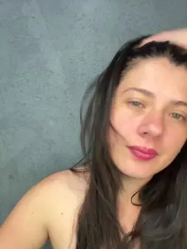 Maeede4  live sex cam