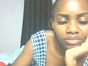 Wildsiren  live sex cam